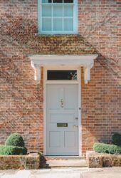 dont downsize from this beautiful house